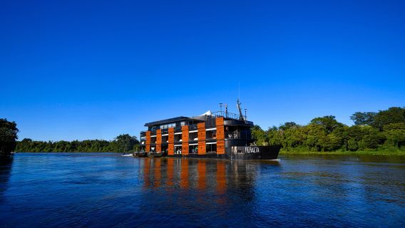 PERALTA CRUISE PANTANAL EXPERIENCE